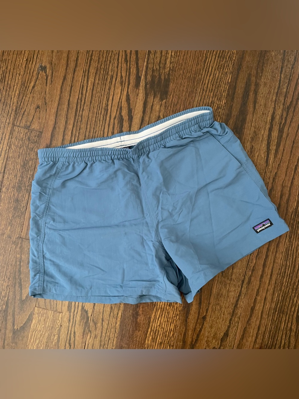 Patagonia Women’s Blue Worn Wear Baggies Medium